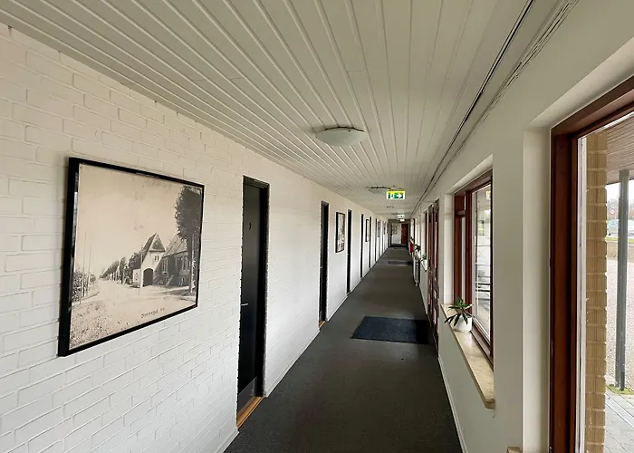 布鲁门斯李斯特克罗旅馆 宾馆 布鲁门里斯特