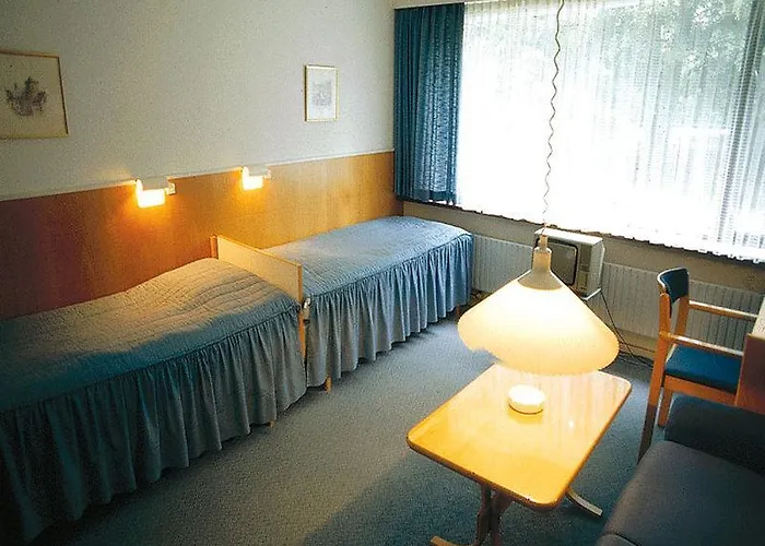 布鲁门斯李斯特克罗旅馆 宾馆 布鲁门里斯特